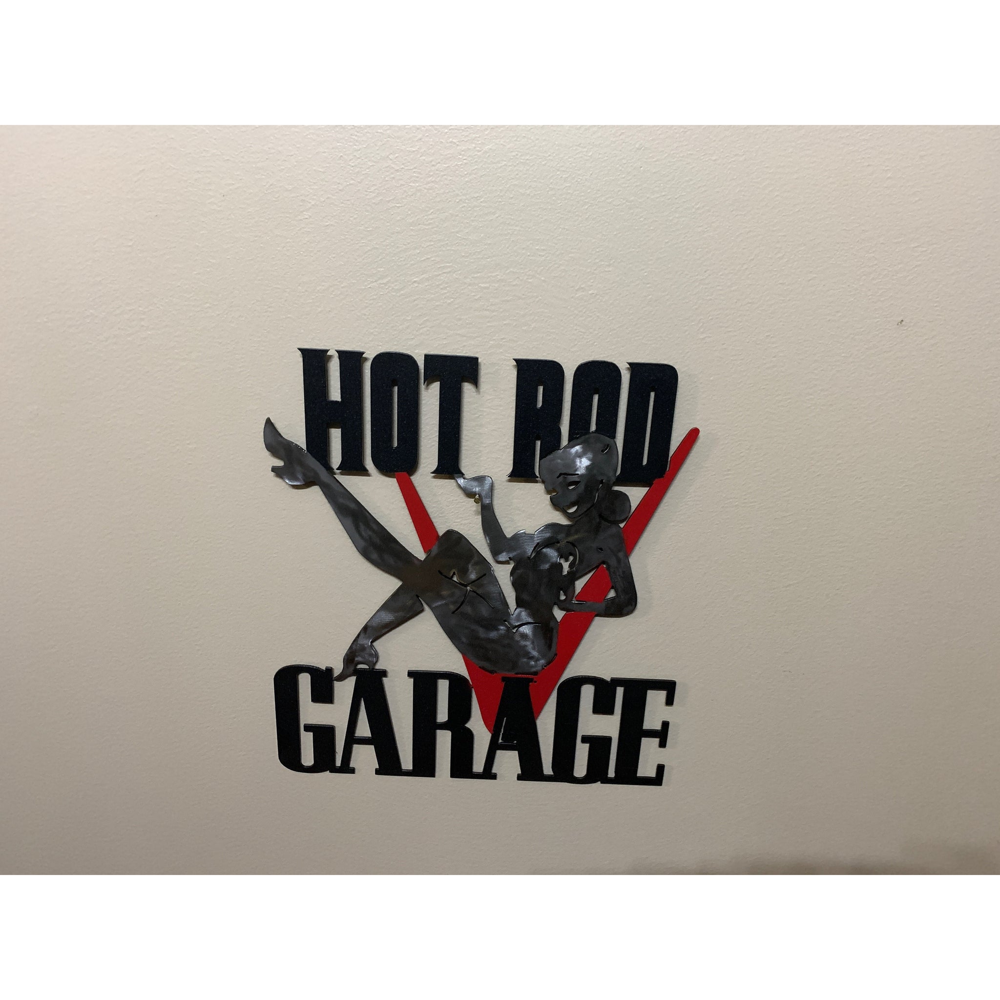 Hot Rod Garage Pin Up